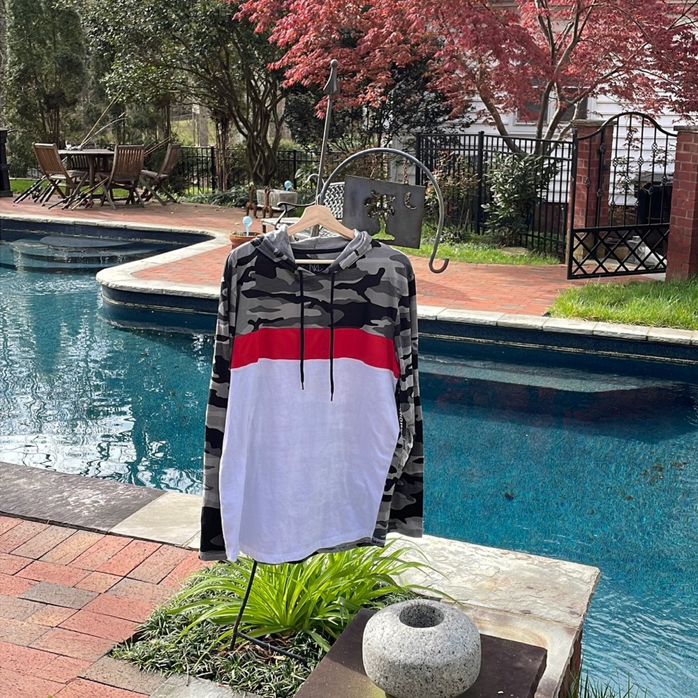 Hoodie XL NWT